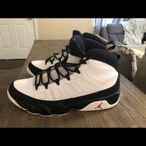 Jordan Retro 9 Red, Black, and White Size 13